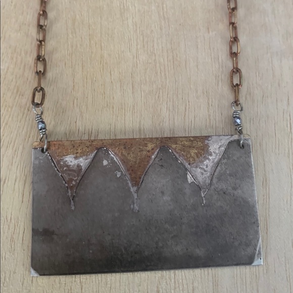 Mountain range necklace - Picture 3 of 6